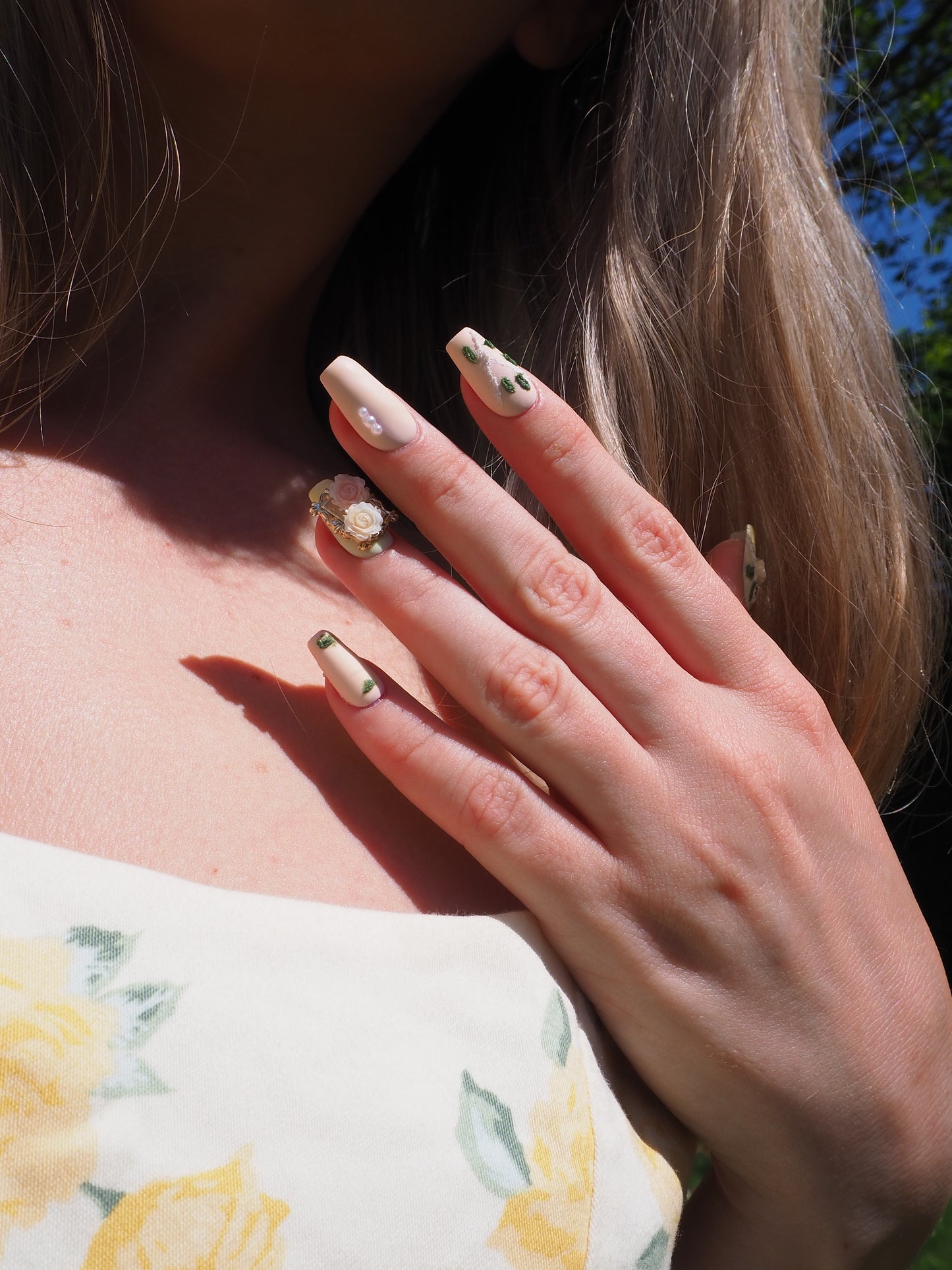 «ROSE BLUSH DREAMS»- Pink & Yellow Press-On Nails with 3D Rose Flower Design, Romantic Floral Nails, Summer Nails