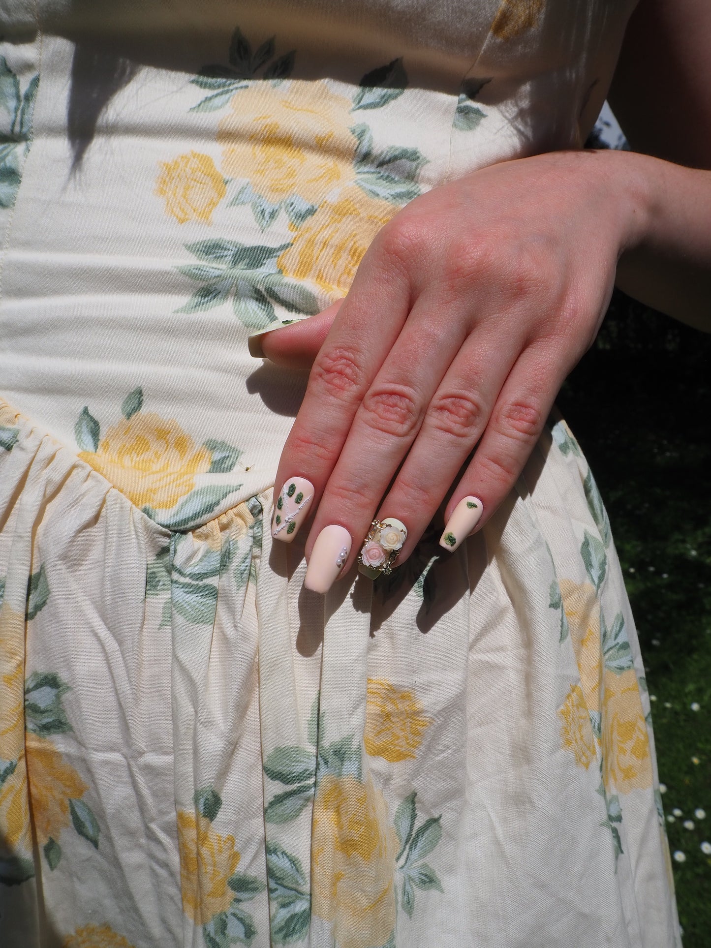 «ROSE BLUSH DREAMS»- Pink & Yellow Press-On Nails with 3D Rose Flower Design, Romantic Floral Nails, Summer Nails
