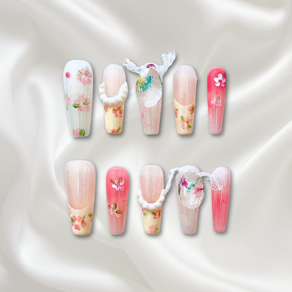 «BLOSSOM BREEZE OMBRÉ» – Pink Gradient Press-On Nails with Hand-Painted Floral Design, Spring & Summer Inspired