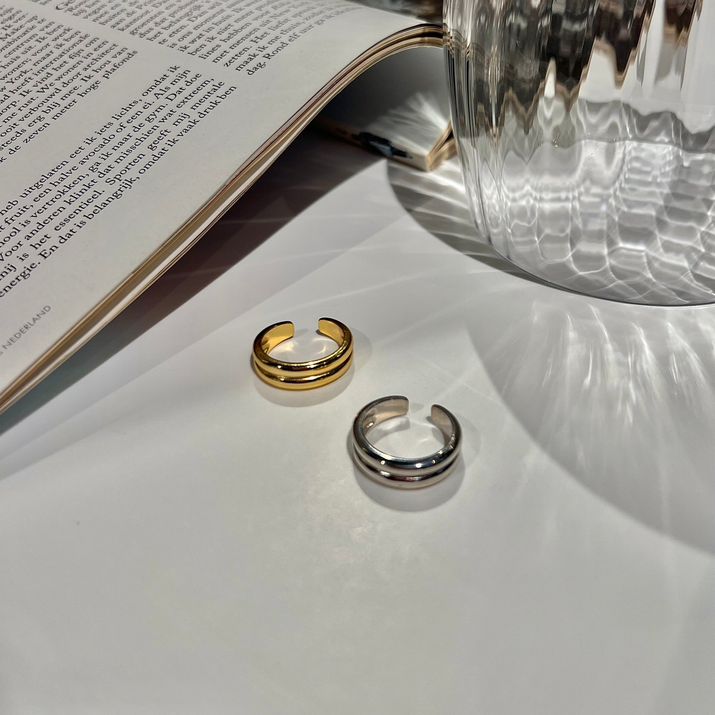 «CURVED GLOW BAND»— Polished Adjustable Ring