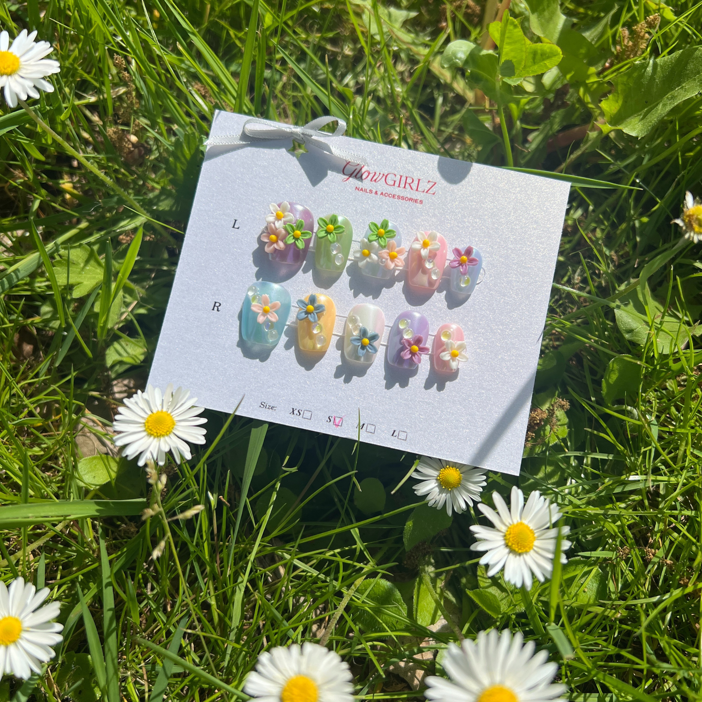 «FLORAL LASER BLOOM»- Holographic Press-On Nails with 3D Colorful Flowers, Sparkling artistic Design