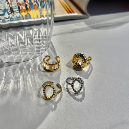 «GOLD OPEN FRAME RING» — Minimalist Adjustable Band in Gold